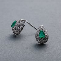 【Pt900】エメラルド＆ダイヤモンドパヴェピアス