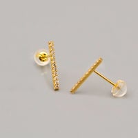 【K18YG】スティックライン ダイヤモンドピアス