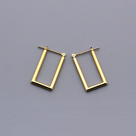 【K18YG】レクタングル・パイプピアス