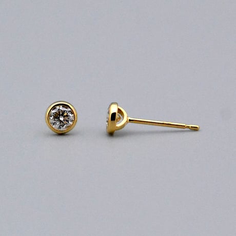 【K18YG】オーブダイヤモンドピアス0.30ct