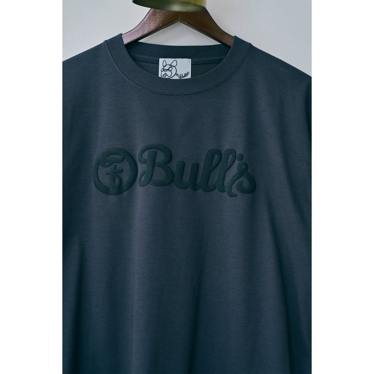 F BULL'S ぶるトレTシャツ (SUMIKURO) | F BULL'S STORE
