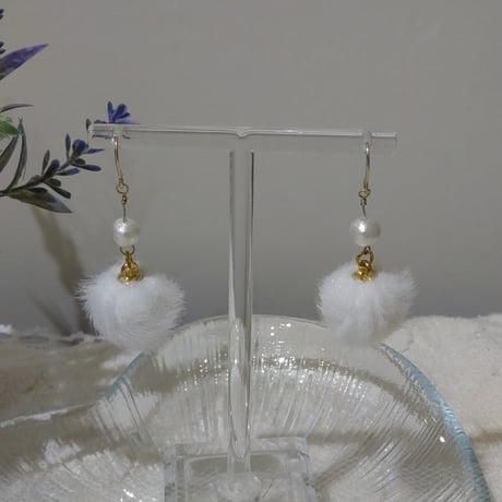 ファーボール | STORES