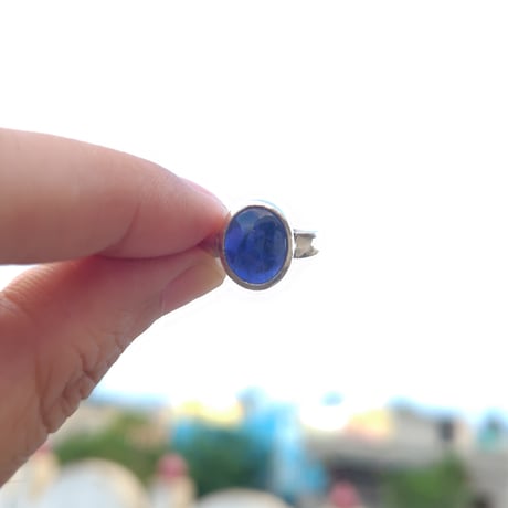 インド占星術と宝石処方【アイオライトのリング】