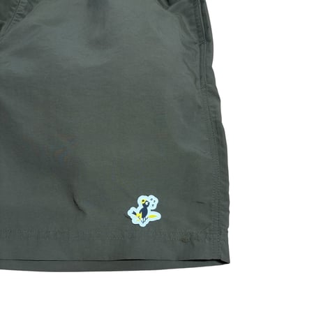 Dillmates NYLON SHORTS/OG LWP