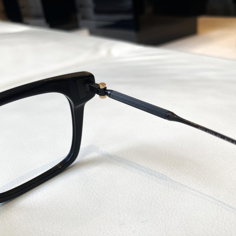 AKONIアコニ【KEPLER(52)】 col.BLK-BLK | clarity (クラリティ)