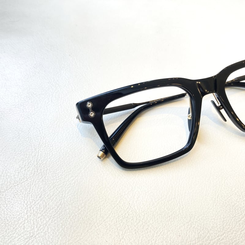 AKONIアコニ【KEPLER(52)】 col.BLK-BLK | clarity (クラリティ)