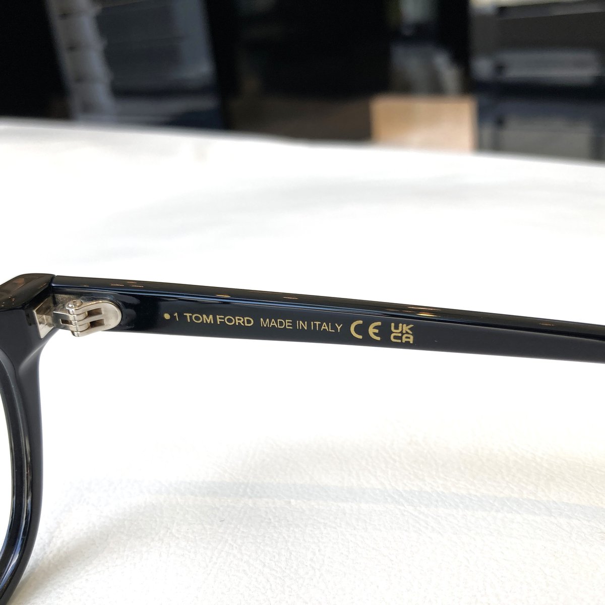 TOMFORDトムフォード【TF6013-K-B】 col.001 | clarity (クラ