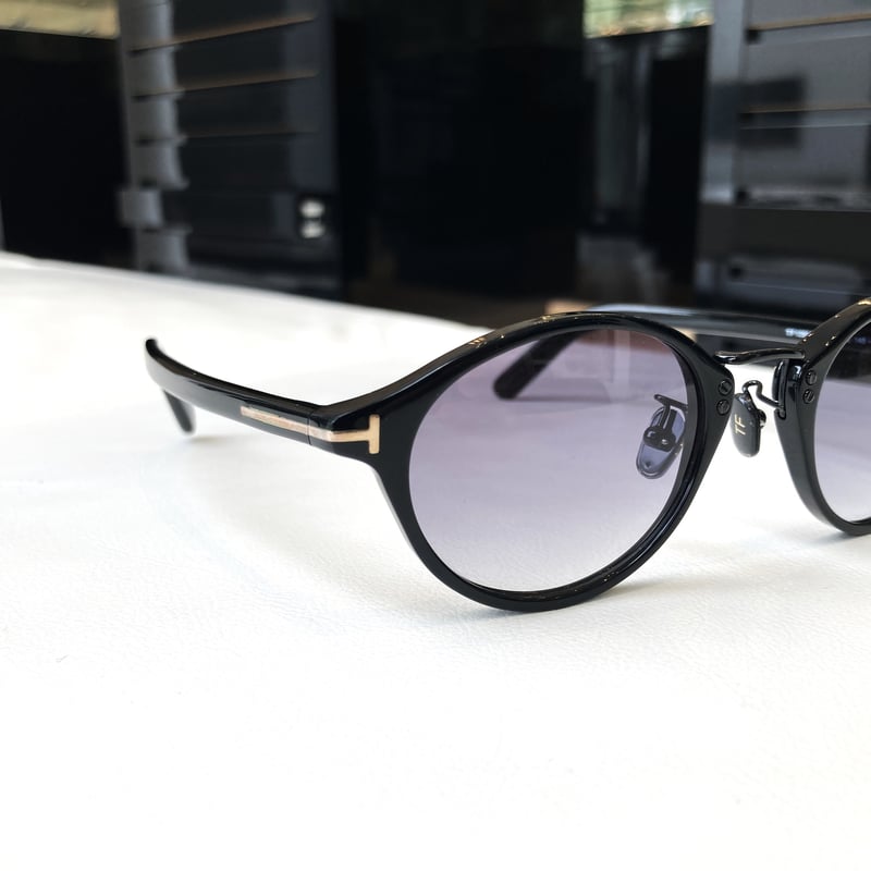 TOMFORDトムフォードサングラス【TF1050-D】 col.01B | clarity