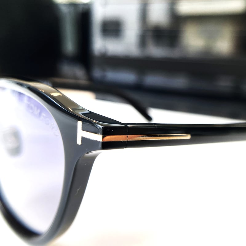 TOMFORDトムフォードサングラス【TF977-D】 col.01B | clarity (