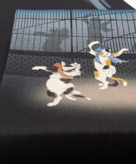 【新品】 【京袋帯】 【お仕立済み】 wa・kka「猫の踊り場」お太鼓柄 青墨 麻 カジュアル 送料無料！【商品番号】90100016