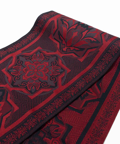 【新品】 【八寸名古屋帯】 【お仕立済み】全通柄 松葉仕立て 赤×黒 花紋 ポリエステル カジュアル 送料無料！【商品番号】90100071