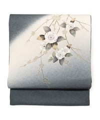 【新品】九寸名古屋帯 染め帯 おび工房謹製 梅 桜 ぼかし 錆鉄御納戸色 [90100104]