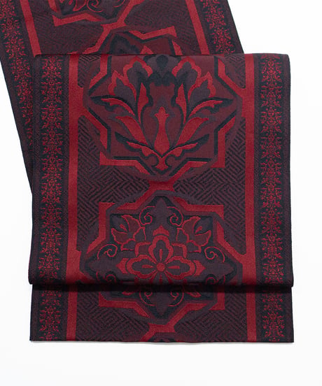 【新品】 【八寸名古屋帯】 【お仕立済み】全通柄 松葉仕立て 赤×黒 花紋 ポリエステル カジュアル 送料無料！【商品番号】90100071