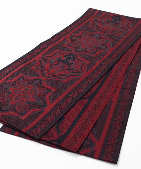 【新品】 【八寸名古屋帯】 【お仕立済み】全通柄 松葉仕立て 赤×黒 花紋 ポリエステル カジュアル 送料無料！【商品番号】90100071