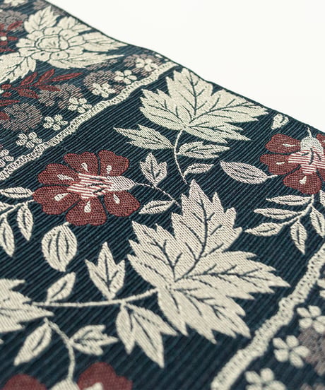 【新品】 【八寸名古屋帯】 【お仕立済み】全通柄 松葉仕立て ダークグリーン 草花文様 ポリエステル カジュアル 送料無料！【商品番号】90100070