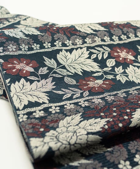 【新品】 【八寸名古屋帯】 【お仕立済み】全通柄 松葉仕立て ダークグリーン 草花文様 ポリエステル カジュアル 送料無料！【商品番号】90100070