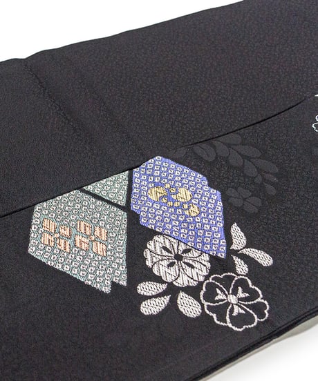 【新品】九寸名古屋帯 織疋田絞り 竹 重ね菱 黒色 [90100025]