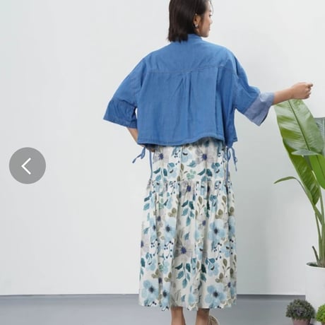 [新作][再入荷]デニム×ストライプ　裾ドロストデザインショートシャツ(サックス)、4995円、20%OFF.