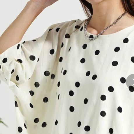 [新作] 変形ドット裾バルーンブラウスプルオーバー.4995円の30%オフ