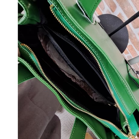イタリア　本皮バック.43890円の10%オフ