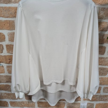 シフォンボリューム袖トップス