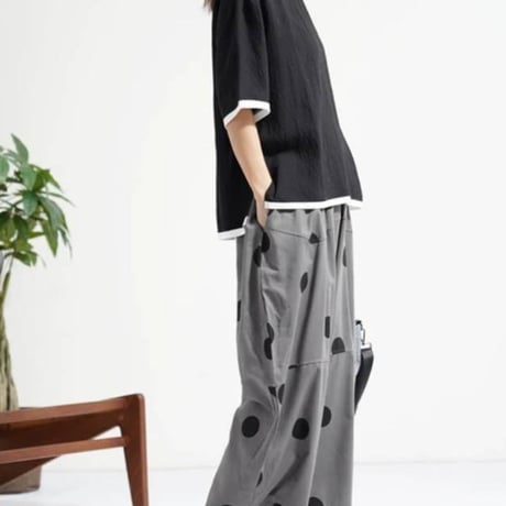 [再入荷]大判ドット柄変形ワイドシルエットパンツ