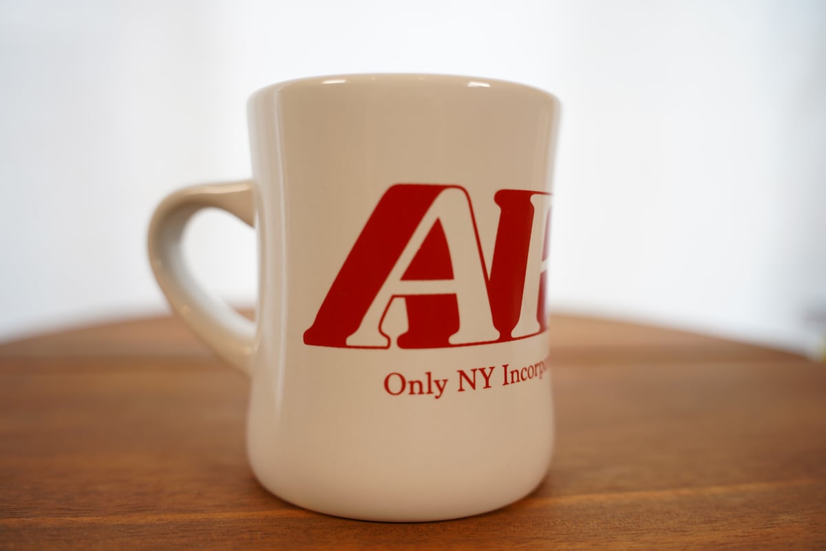 ONE Ｎ’ ONLY ワンエン サイン入り マグカップ ONE N' ONLY サイン入り マグカップ 【公式通販】