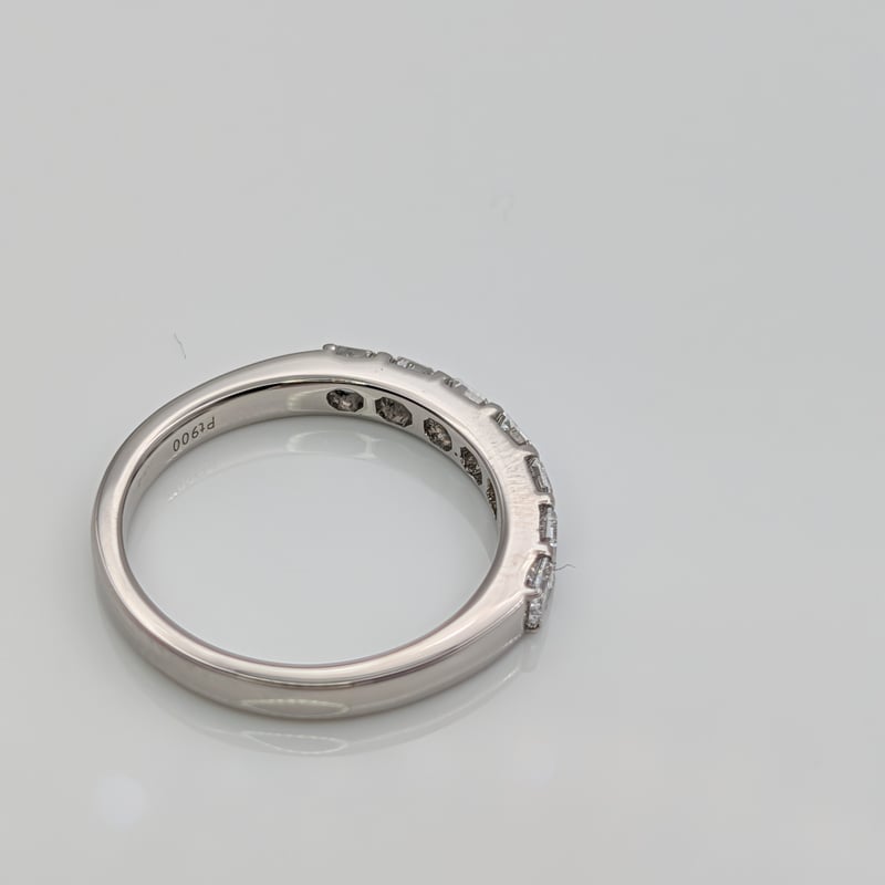 CGL鑑定書】PT900 ダイヤモンド 0.741ctアッシャーカット7pcs Dカラー V