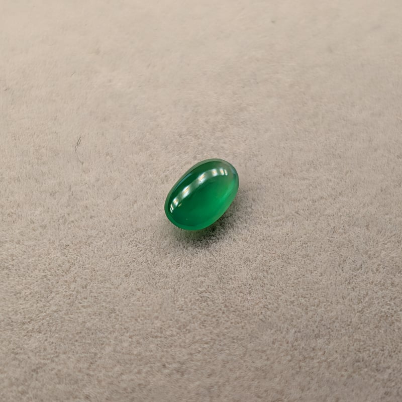 極上透明度】ミャンマー産 翡翠 0.492ct 6.4×4.0mm オーバル