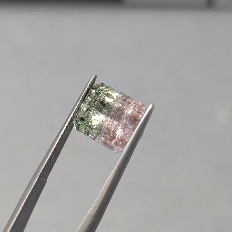 バイカラートルマリン ルース 21701 バイカラー トルマリン 5.72ct 11.32×9.12mm オクタゴンカット ルース