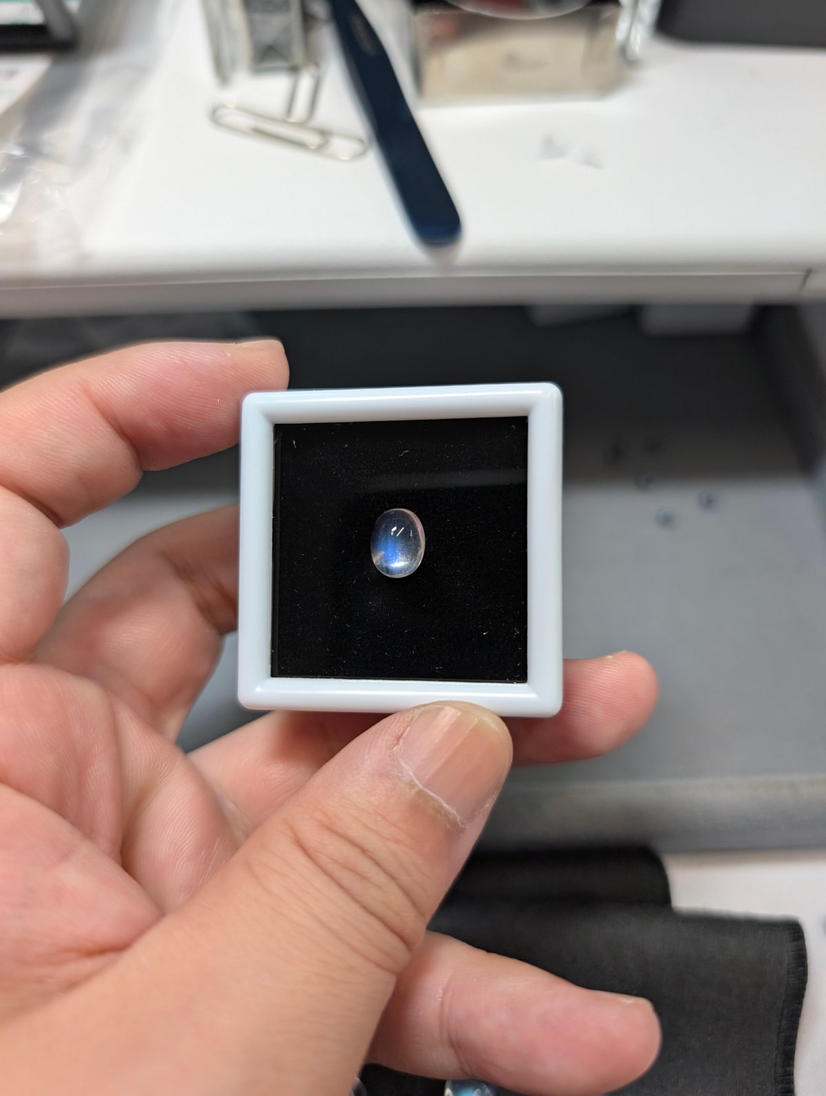 日独ソ】アンデシンラブラドライト 通称ブルームーンストーン 2.23ct