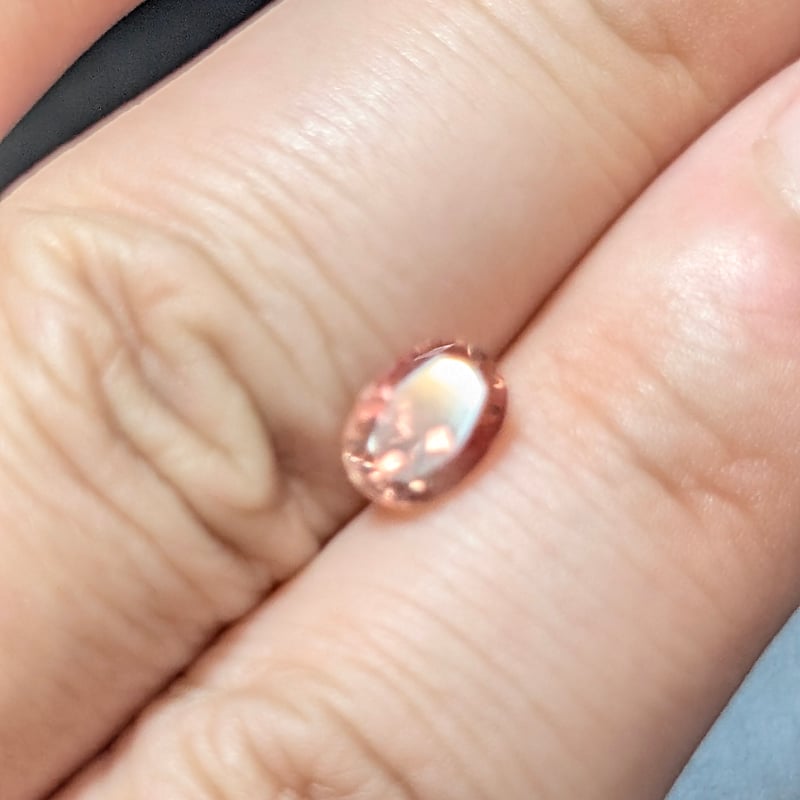 オレゴンサンストーン 夏の特価品】オレゴンサンストーン 0.95ct 7.49×5.50mm オーバル