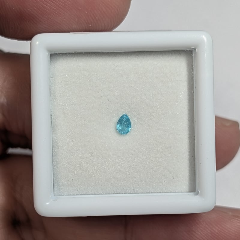 パライバトルマリン 0.073ct 3.48×2.44mm ペアシェイプ カット ルース |