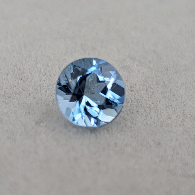 サンタマリアカラー アクアマリン 0.738ct 5.8mm ラウンド カット