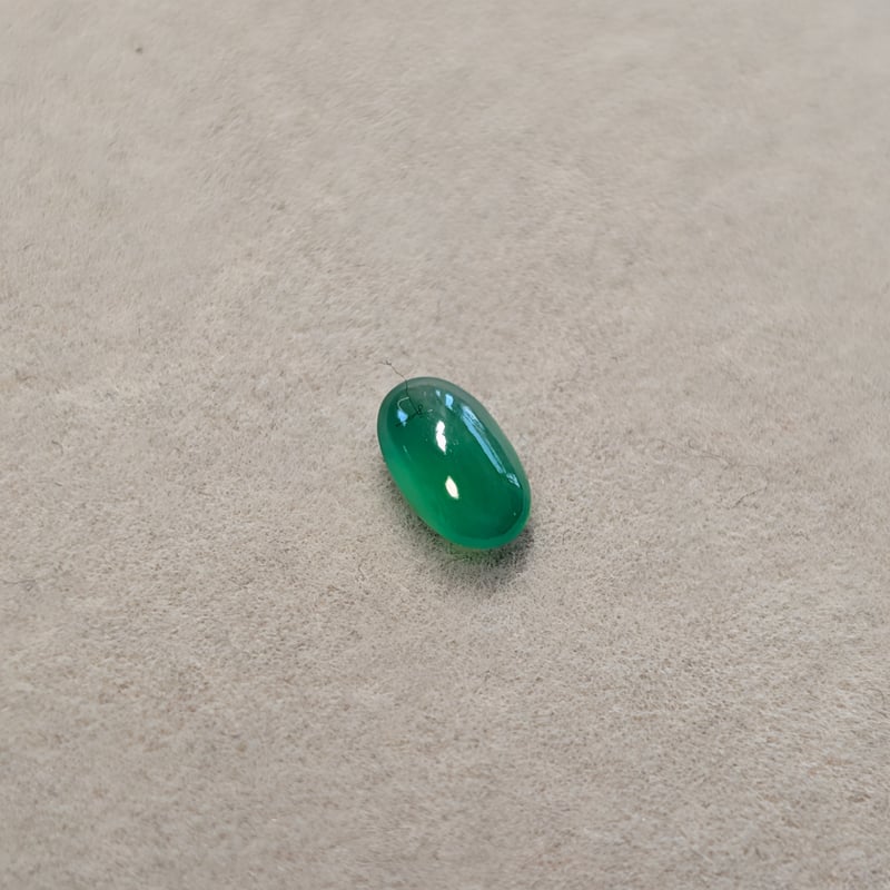 極上透明度】ミャンマー産 翡翠 0.492ct 6.4×4.0mm オーバル