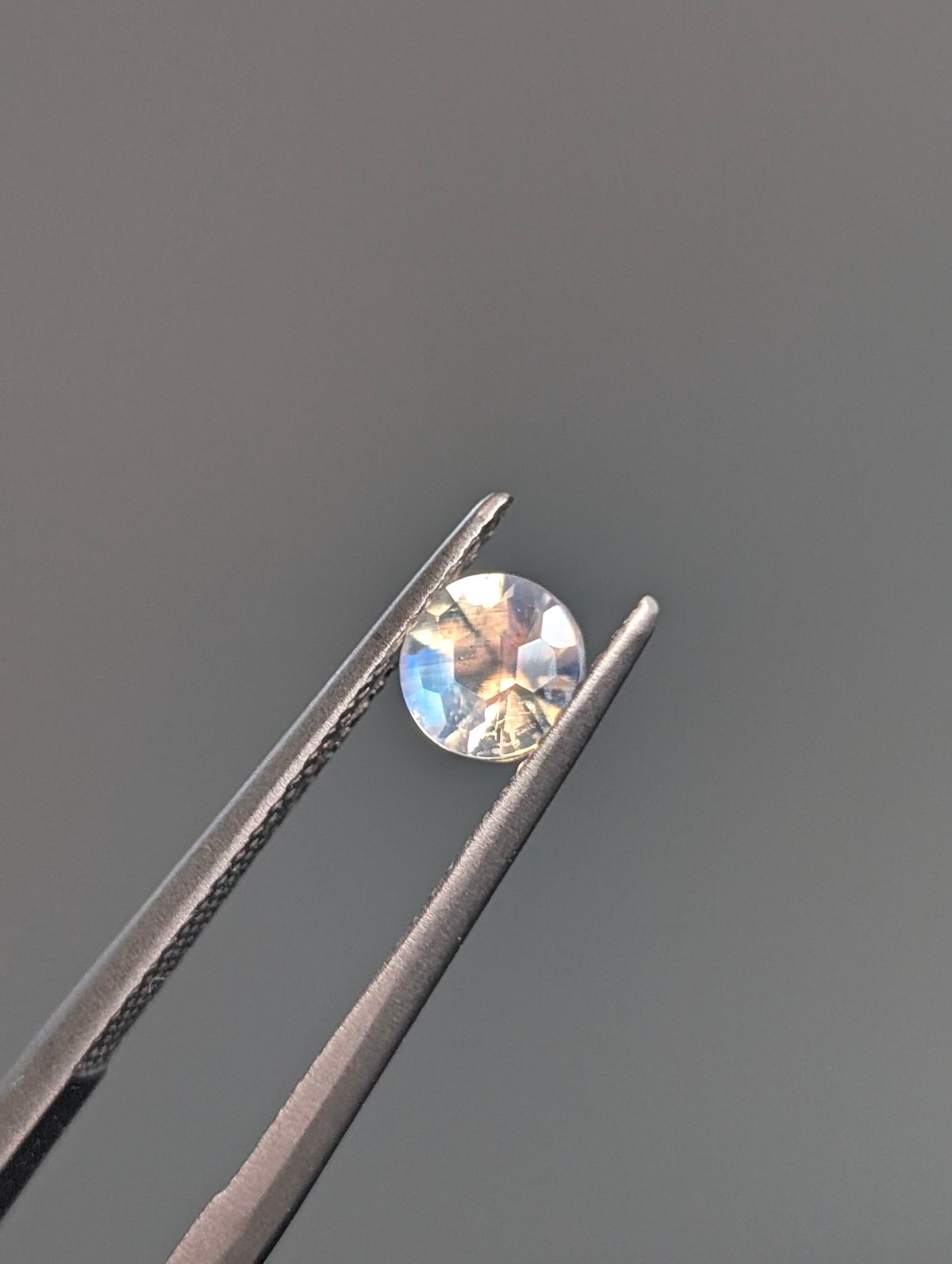 高品質　ラブラドライト　多面カット　ルース ラブラドライト 5mm ラウンド カット ルース | 鈴木屋byJOA STORE