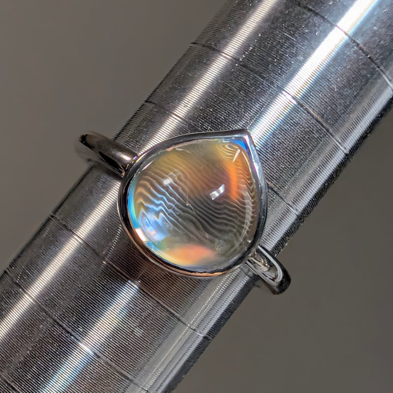 現品限り】PT900 最高品質アンデシンラブラドライト 4.37ct 鍛造リング