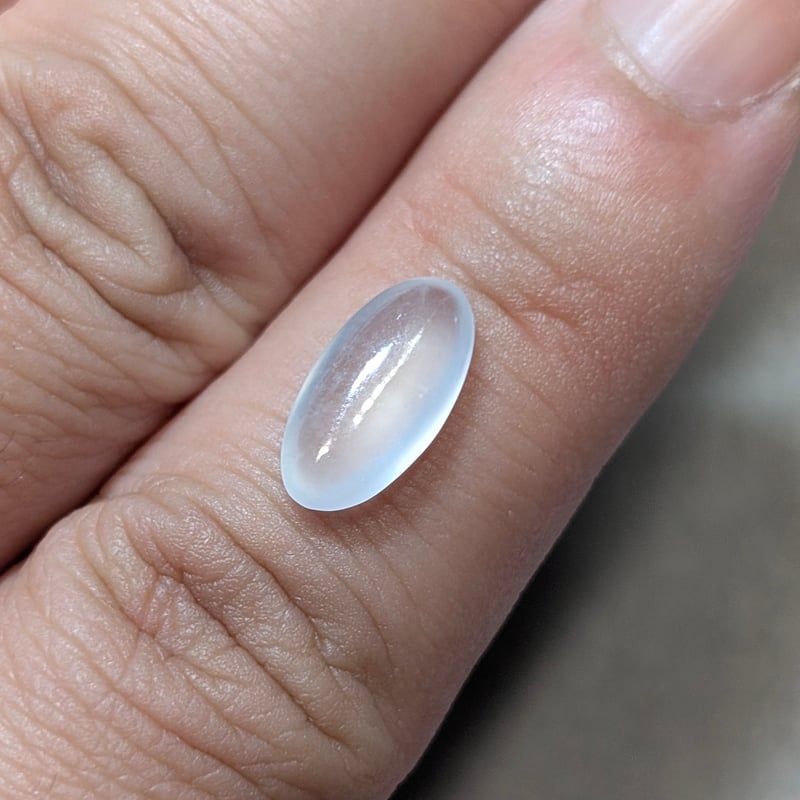 【貴重】氷翡翠(高透過度)のルース(87ｇ) 日独鑑別書】氷翡翠 2.195ct 12.29×6.35mm オーバル カボション カット