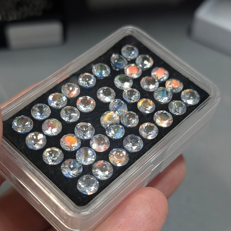 ラブラドライト 約5mm ロットからランダム1pcs価格 | 鈴木屋byJOA STORE