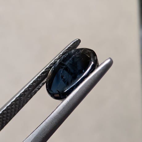 【GIA鑑別書】非加熱 ゴールド シーン サファイア 1.81ct 8.03×5.93×3.00mm オーバル カボション カット ルース