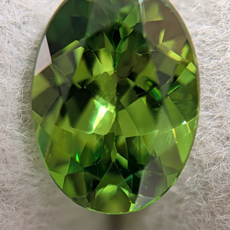 CGLソ】デマントイドガーネット 1.044ct 7.32×5.30mm オーバルカット ル