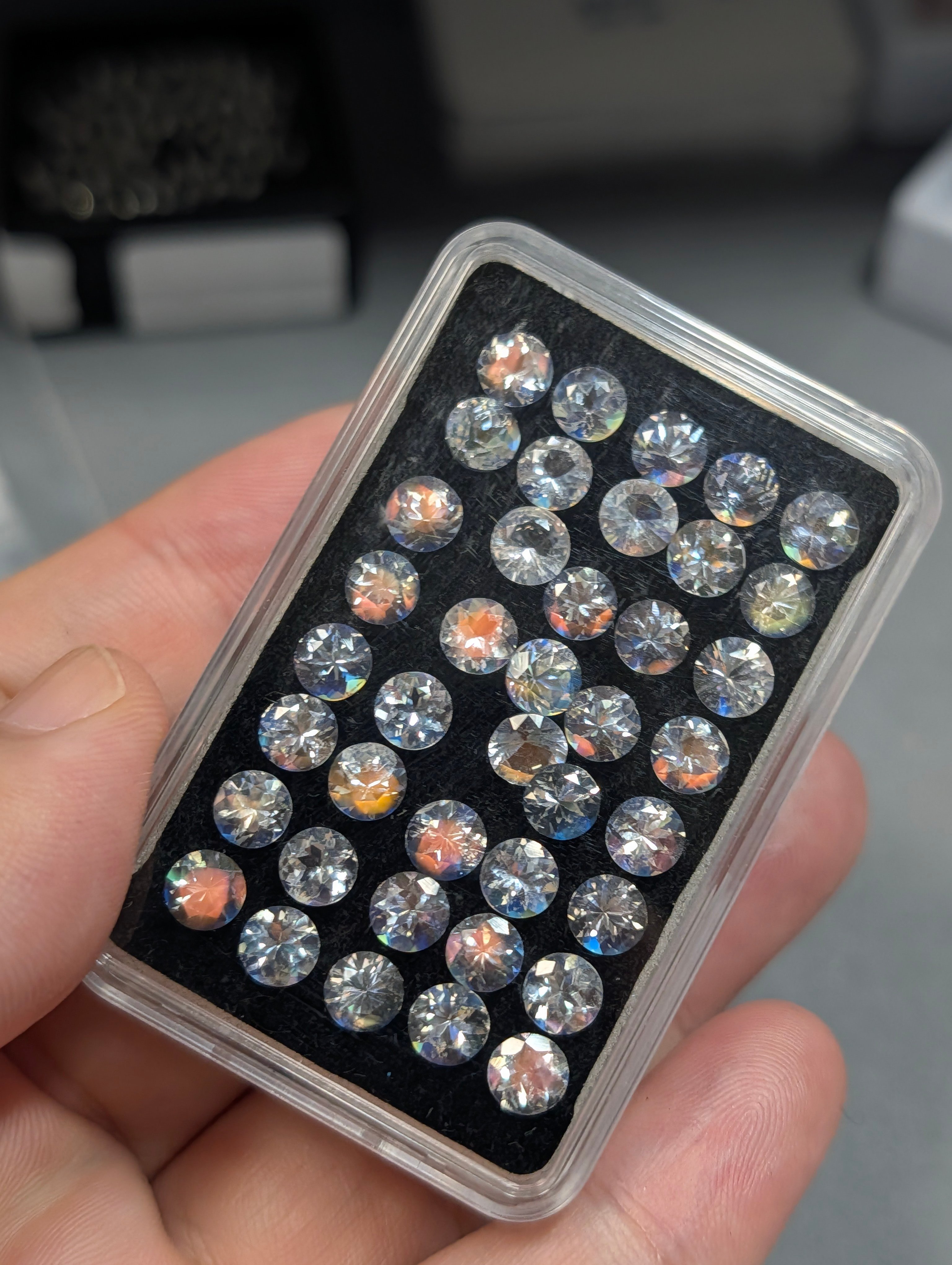 ラブラドライト 約5mm ロットからランダム1pcs価格 | 鈴木屋byJOA STORE