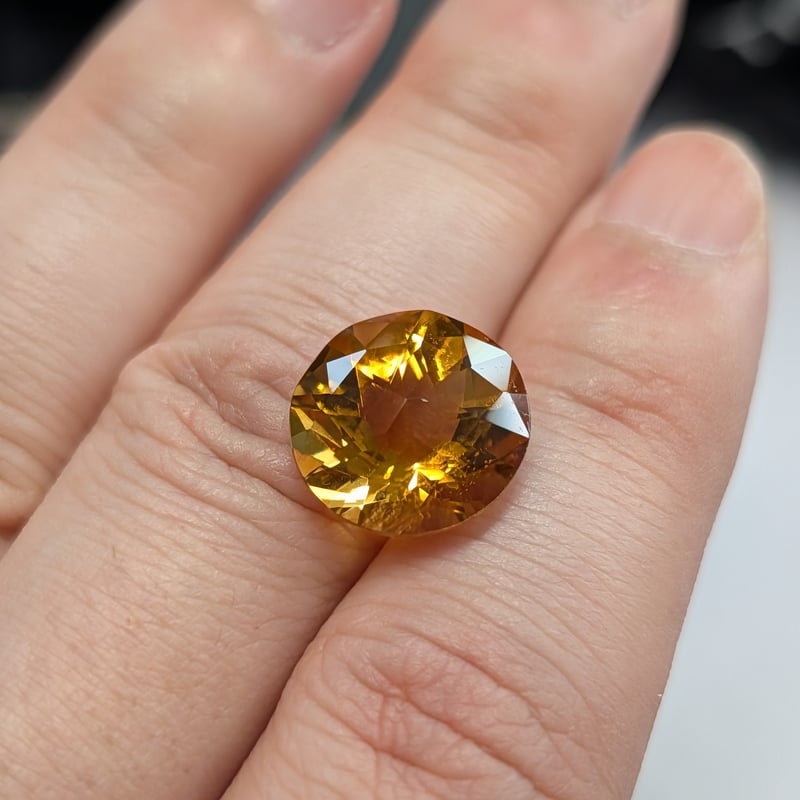 シトリン 8.02ct 13.3mm カメリア カット ラウンド ルース シミズ貴石