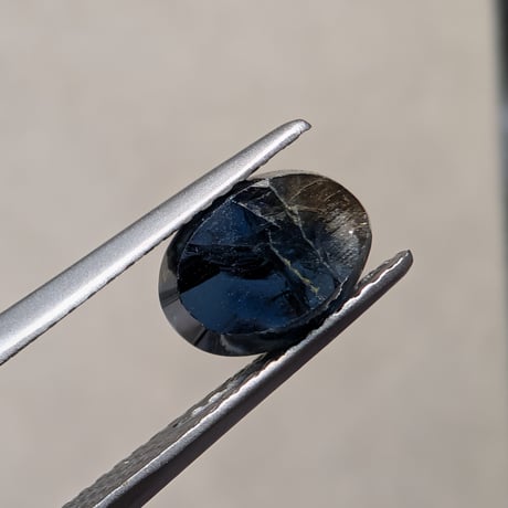 【GIA鑑別書】非加熱 ゴールド シーン サファイア 1.81ct 8.03×5.93×3.00mm オーバル カボション カット ルース