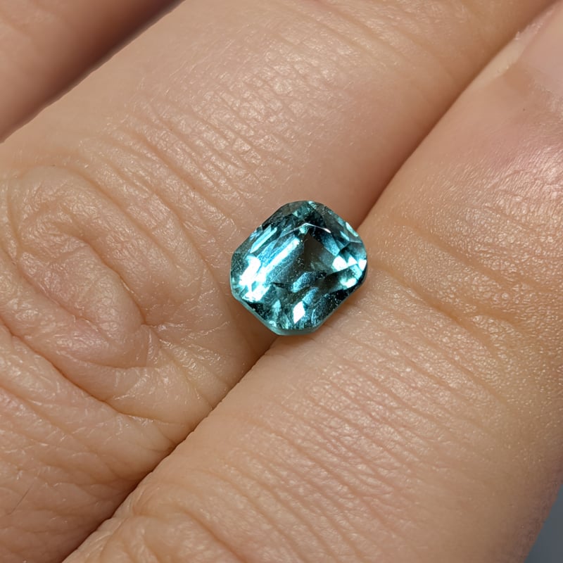 ラグーントルマリン 1.59ct 6.76×5.74mm クッションカットルース ラグーントルマリン 1.59ct 6.76×5.74mm クッションカットルース
