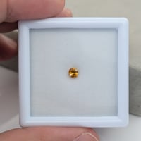 スファレライト 0.27ct 3.46×3.65mm クッションカットルース