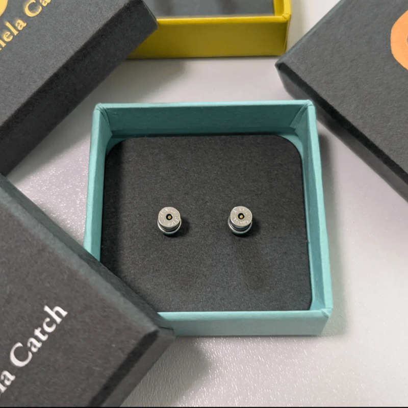 ネット限定品】 クリスメラ キャッチ 正規品 取れにくい ピアス