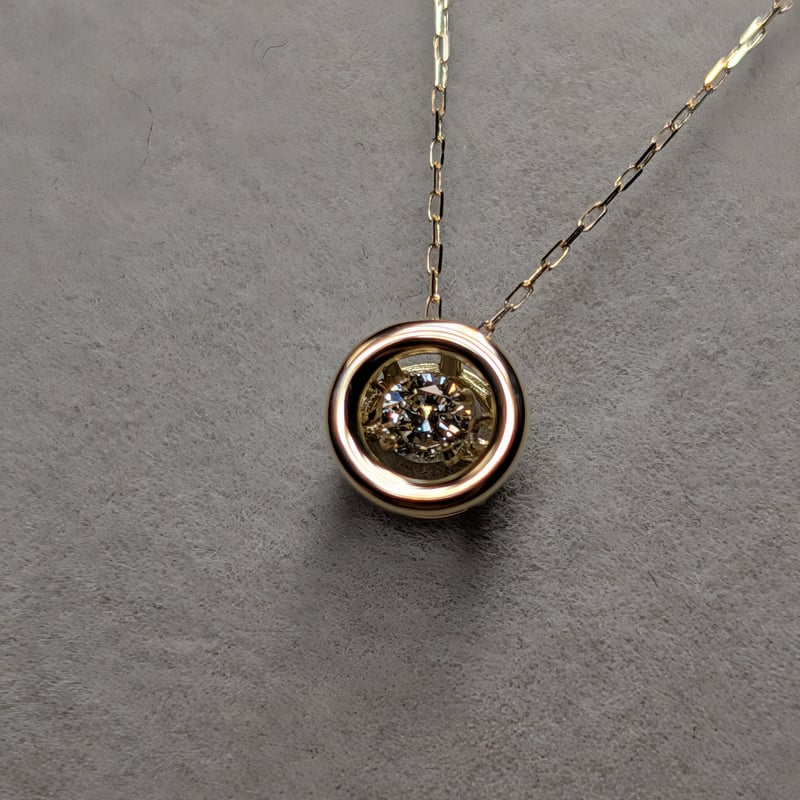 メーカー協賛セール】K18 ダイヤモンド 0.08ct ダンシングストーン