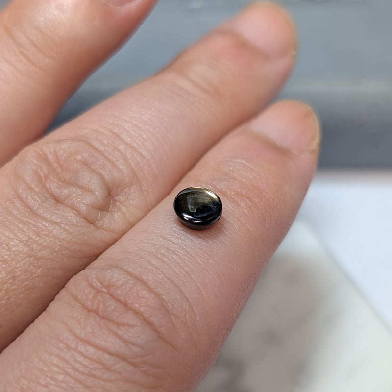 GIA鑑別書】非加熱ゴールドシーンスターサファイア 1.28ct 6.04-6.10mm