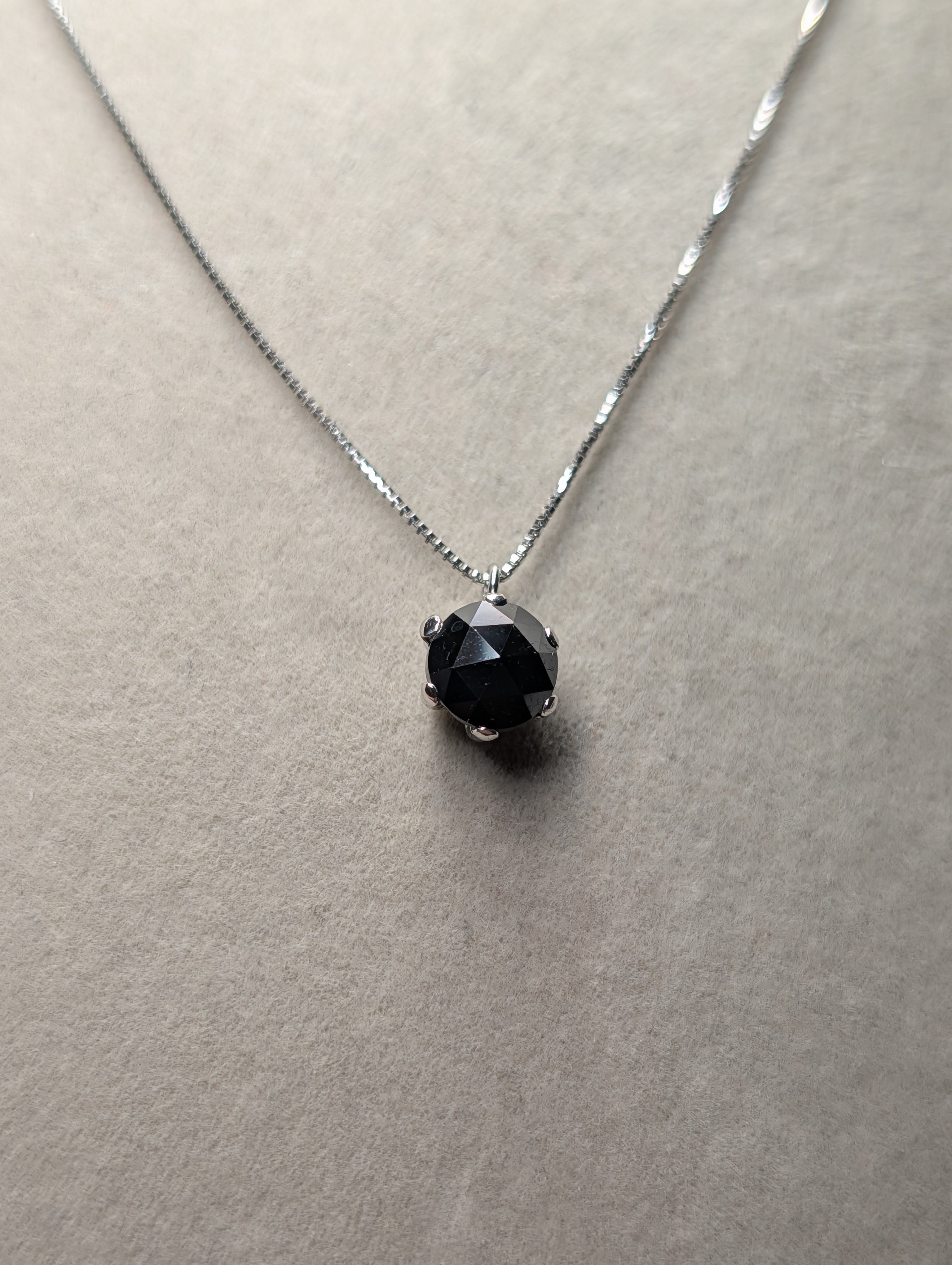 【よし】Pt900 ブラックダイヤ×ダイヤモンド ビーズペンダント PT900/850 ブラック ダイヤモンド 1.00ct ペンダント 45cmスライド
